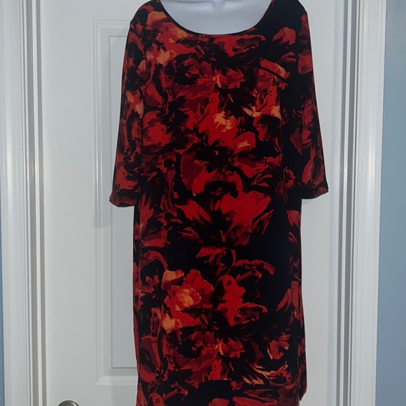 Merona Dresses & Skirts - Medina Floral Dress